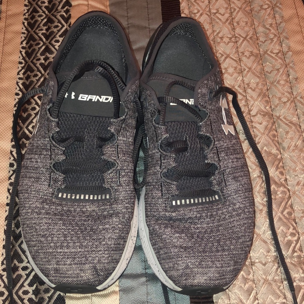 GUC Under Armour Athletic Shoes